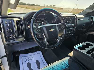 2018 Chevrolet 2500 Reg Cab, $17900. Photo 7