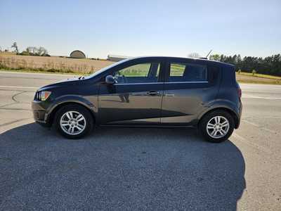 2015 Chevrolet Sonic, $2000. Photo 3