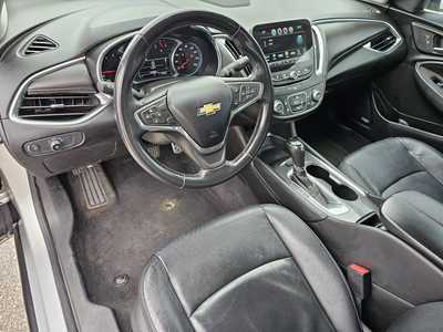 2016 Chevrolet Malibu, $3950. Photo 7