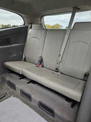 2015 Chevrolet Traverse, $3950. Photo 5