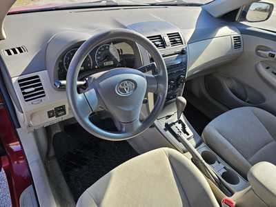 2009 Toyota Corolla, $2500. Photo 7