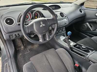 2007 Mitsubishi Eclipse, $3500. Photo 7