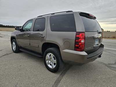 2011 Chevrolet Tahoe, $3900. Photo 4