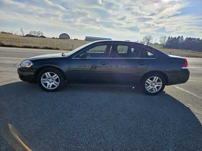 2014 Chevrolet Impala, $3900. Photo 3