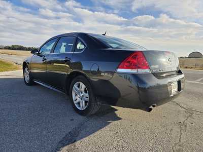 2014 Chevrolet Impala, $3900. Photo 4