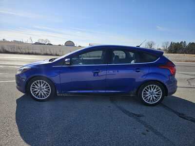2014 Ford Focus, $2500. Photo 3