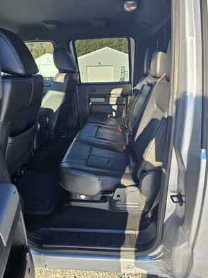 2011 Ford F350 Crew Cab, $19900. Photo 9