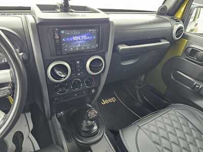 2008 Jeep Wrangler, $5800. Photo 9