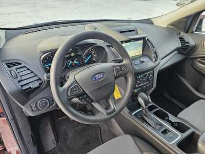 2018 Ford Escape, $5500. Photo 8