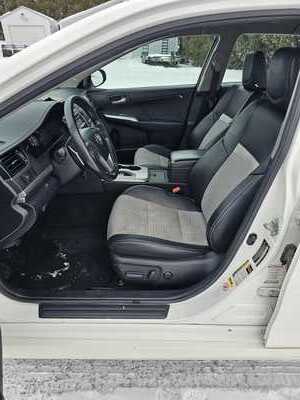 2012 Toyota Camry, $4800. Photo 7