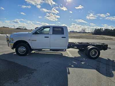 2015 RAM 3500 Crew Cab, $17500. Photo 3