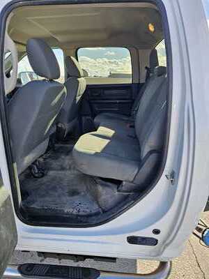 2015 RAM 3500 Crew Cab, $17500. Photo 5