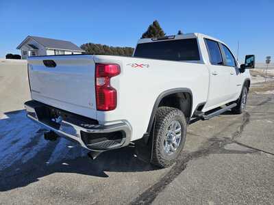 2020 Chevrolet 2500 Crew Cab, $29500. Photo 5