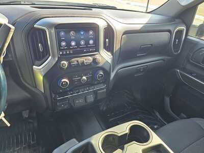 2020 Chevrolet 2500 Crew Cab, $27500. Photo 8