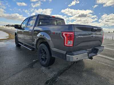 2016 Ford F150 Crew Cab, $9900. Photo 4