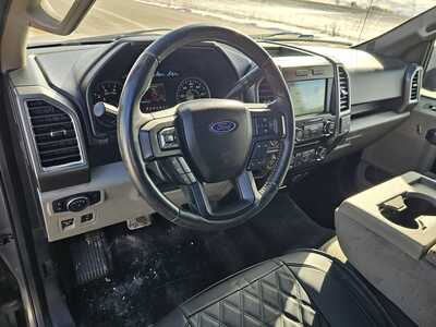 2016 Ford F150 Crew Cab, $9900. Photo 7