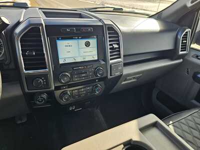 2016 Ford F150 Crew Cab, $9900. Photo 8