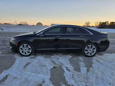 2016 Lincoln MKZ, $7995. Photo 3