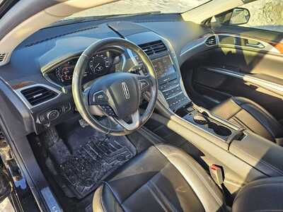 2016 Lincoln MKZ, $7995. Photo 7