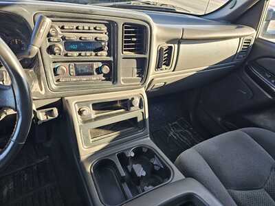 2005 Chevrolet 2500 Ext Cab, $9900. Photo 8