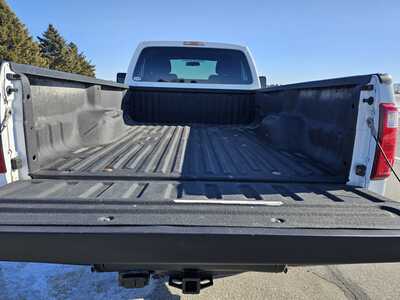 2011 Ford F250 Reg Cab, $19500. Photo 6