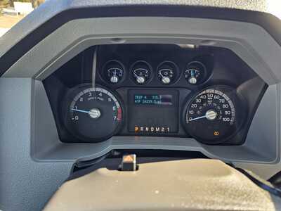 2011 Ford F250 Reg Cab, $19500. Photo 10
