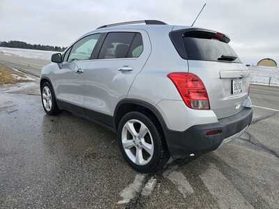 2016 Chevrolet Trax, $3950. Photo 4