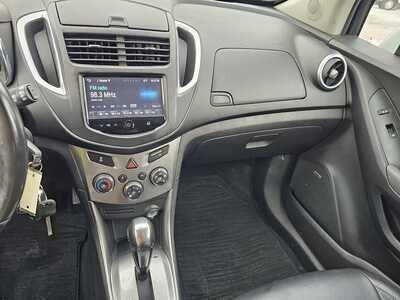2016 Chevrolet Trax, $3950. Photo 8