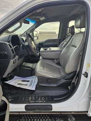 2018 Ford F350 Crew Cab, $22500. Photo 8