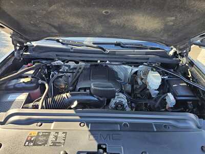 2017 GMC 2500 Crew Cab, $29500. Photo 12