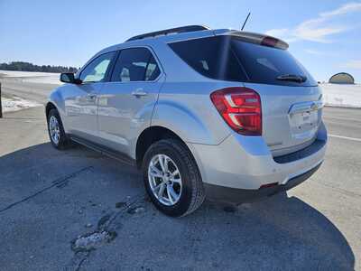 2017 Chevrolet Equinox, $3950. Photo 4