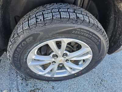 2017 Chevrolet Equinox, $3950. Photo 5