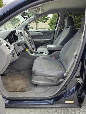 2012 Chevrolet Traverse, $4995. Photo 7