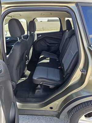 2013 Ford Escape, $3500. Photo 5