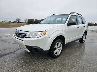 2010 Subaru Forester, $3500. Photo 2