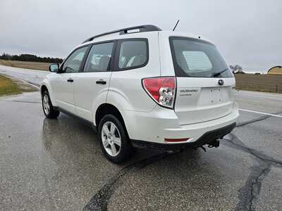 2010 Subaru Forester, $3500. Photo 4