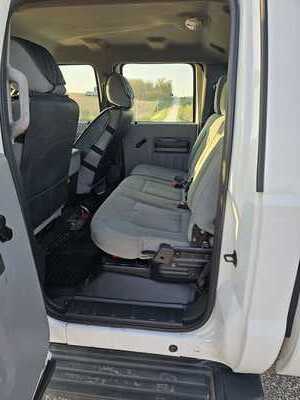 2013 Ford F350 Crew Cab, $12900. Photo 6
