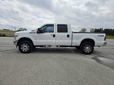 2013 Ford F250 Crew Cab, $8500. Photo 3