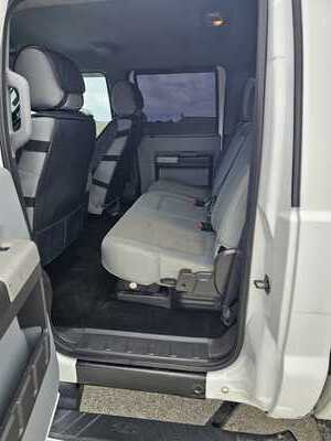 2013 Ford F250 Crew Cab, $8500. Photo 5