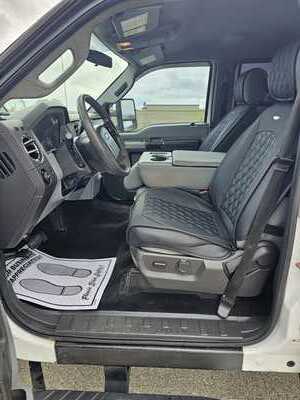 2013 Ford F250 Crew Cab, $8500. Photo 6