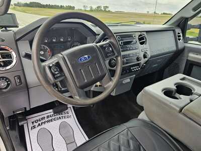 2013 Ford F250 Crew Cab, $8500. Photo 7