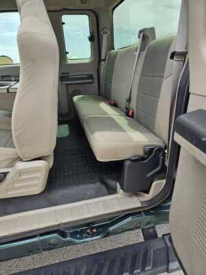 2008 Ford F250 Ext Cab, $13900. Photo 6