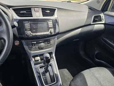 2018 Nissan Sentra, $6500. Photo 8