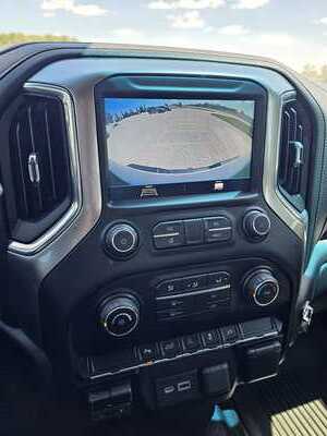 2020 Chevrolet 2500 Crew Cab, $26900. Photo 9