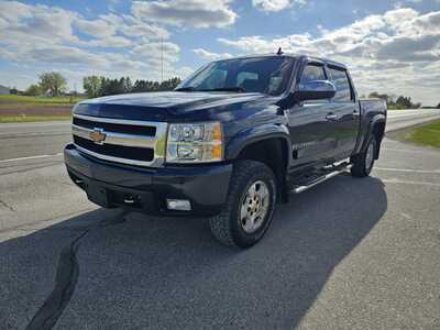 2007 Chevrolet 1500 Crew Cab, $3800. Photo 2