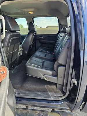 2007 Chevrolet 1500 Crew Cab, $3800. Photo 5