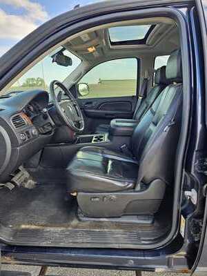 2007 Chevrolet 1500 Crew Cab, $3800. Photo 6