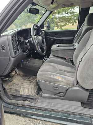 2005 Chevrolet 2500 Ext Cab, $6900. Photo 7