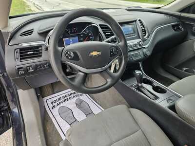 2014 Chevrolet Impala, $5800. Photo 6