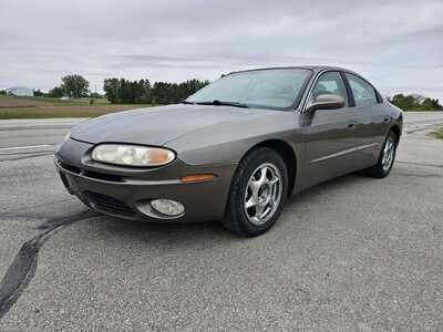 2001 Oldsmobile Aurora, $2500. Photo 2